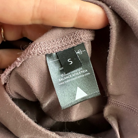 BARELY WORN Balance Athletica Leggings SM Taupe - Picture 4 of 4